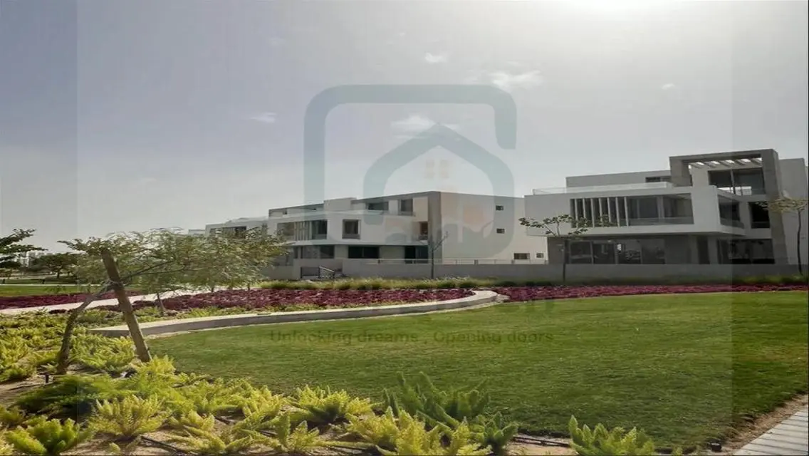 Luxury Villa for Sale - Stunning Views and Full Amenities