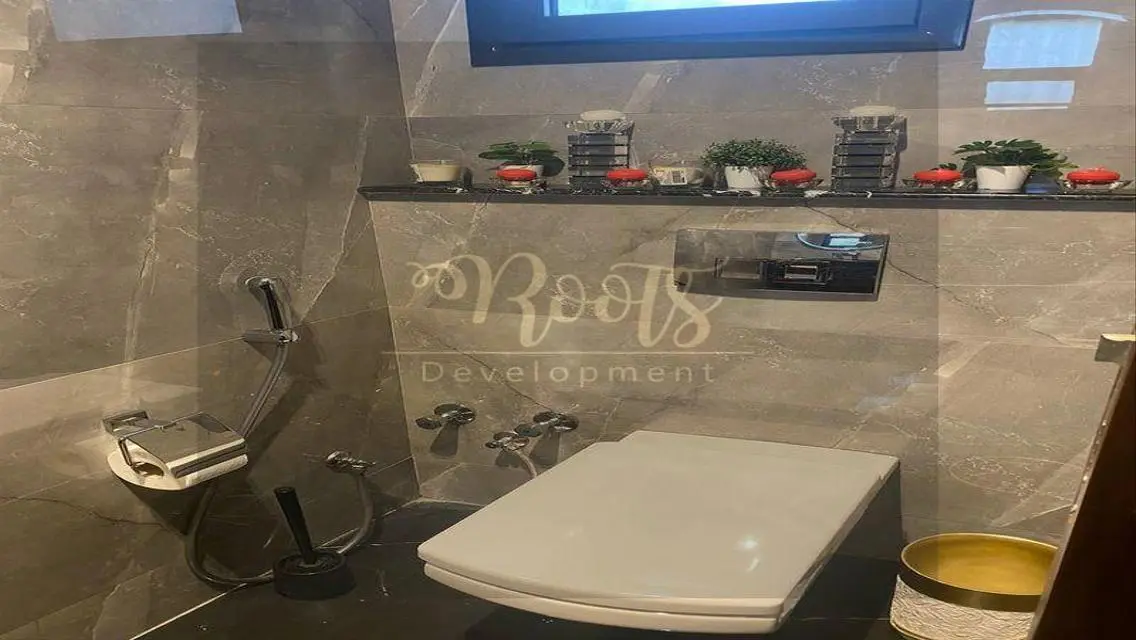 Spacious 3-Bedroom Apartment for Sale with a Beautiful Balcony
