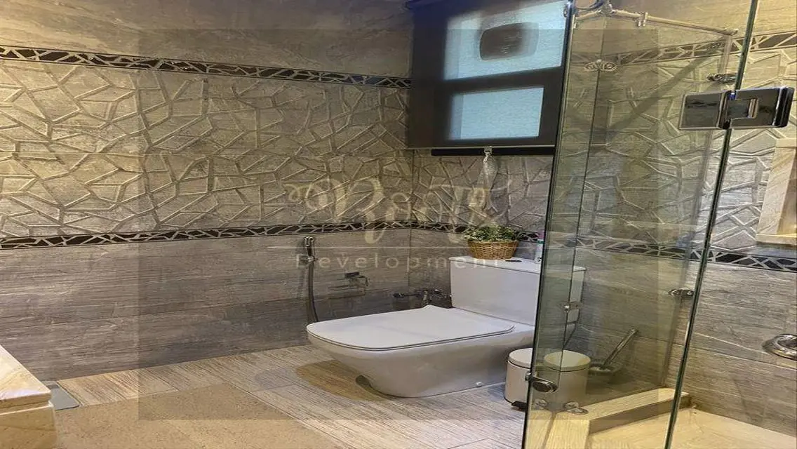 Spacious 3-Bedroom Apartment for Sale with a Beautiful Balcony