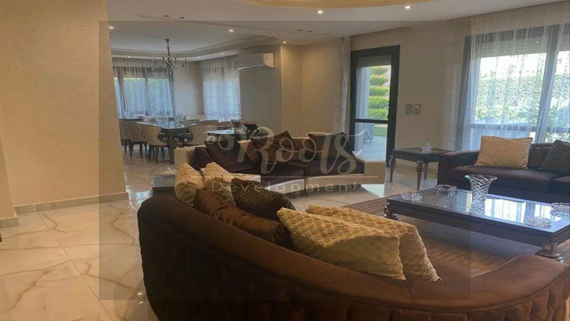 Spacious 3-Bedroom Apartment for Sale with a Beautiful Balcony