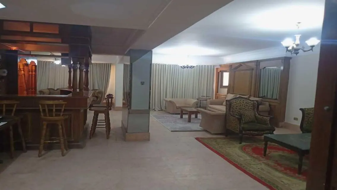شقة رائعة للإيجار في قلب المدينة - 25,000 جنيه