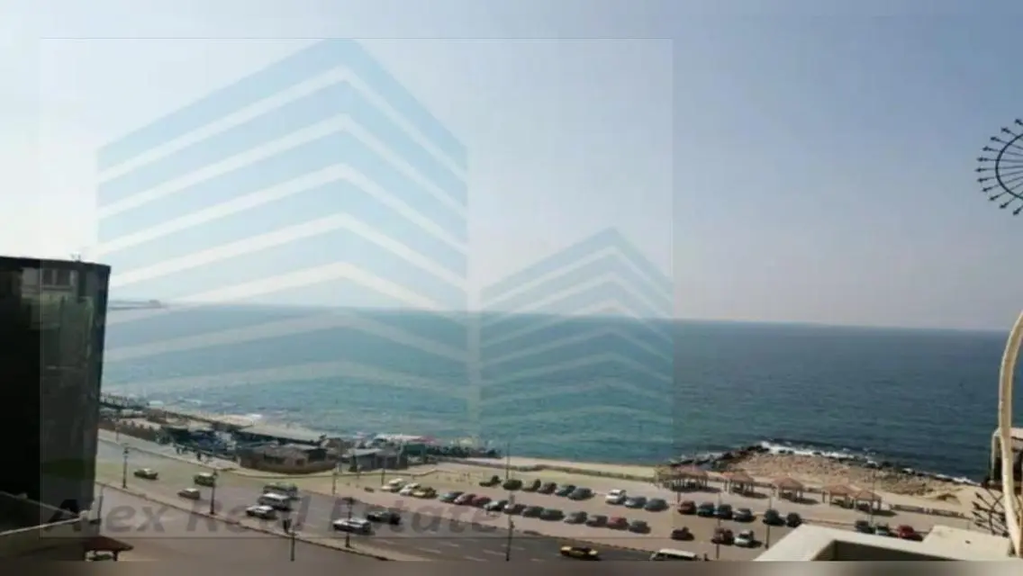 شقة رائعة للإيجار على بحيرات بسعر 21000 جنيهاً