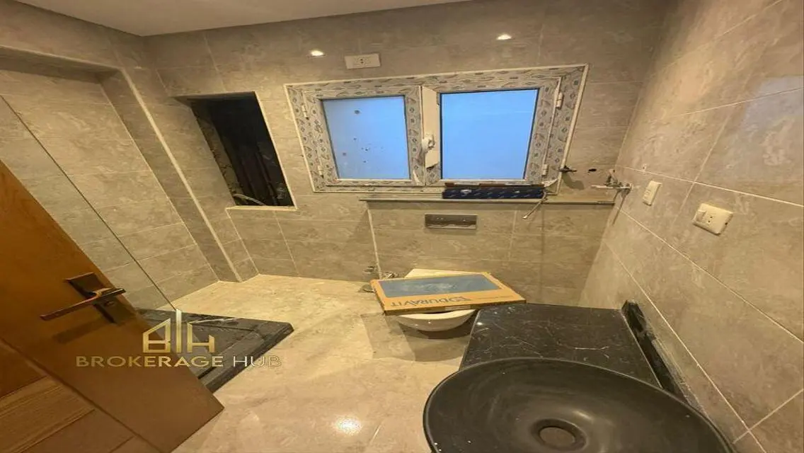شقة مفروشة للإيجار في هايد بارك