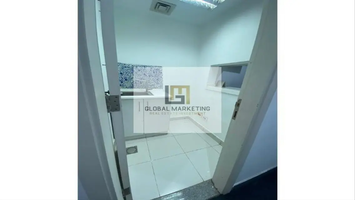 فرصة استثمارية متميزة بمساحة 10000 متر