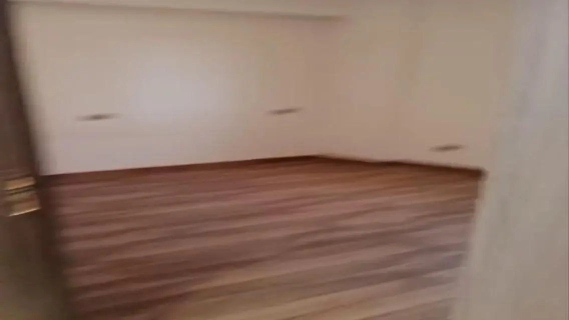 شقة فاخرة للإيجار في موقع متميز