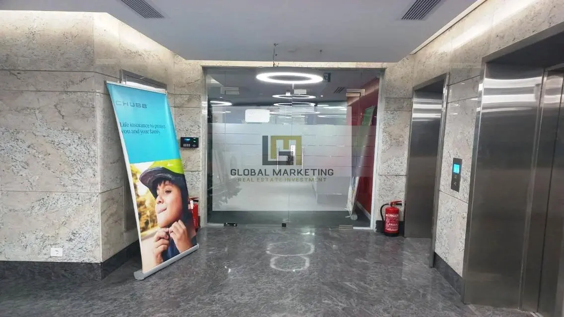 600 sqm Office for Rent with Excellent Amenities