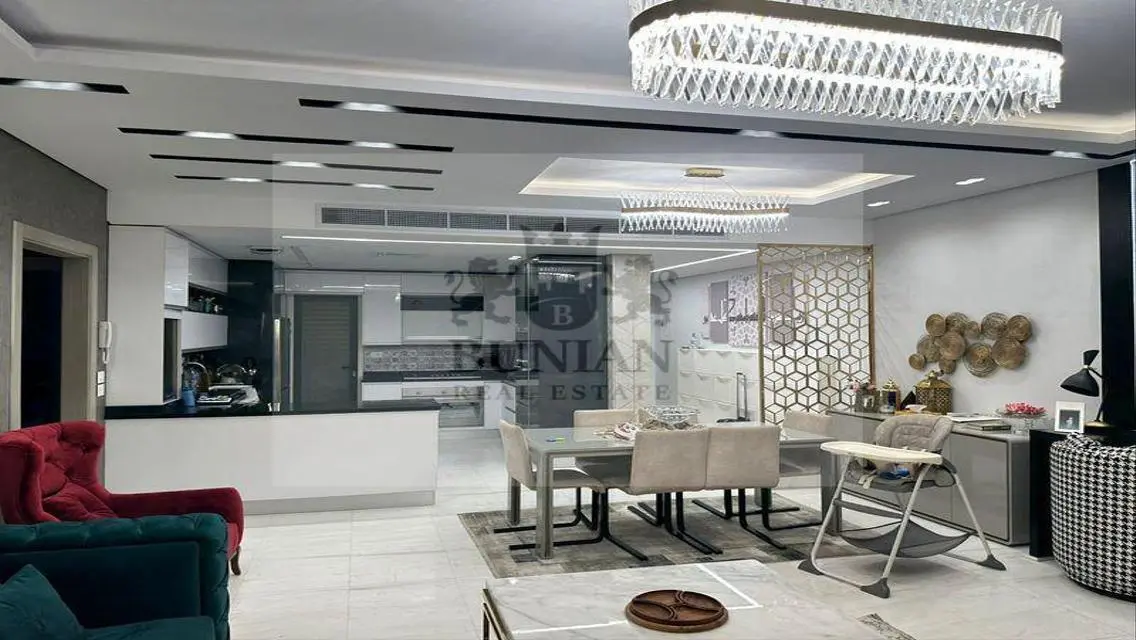 Luxurious Apartment in Dusit Thani