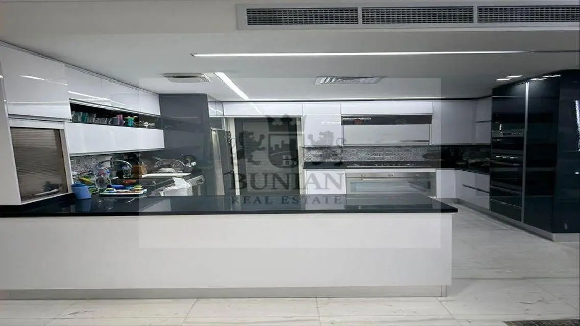 Luxurious Apartment in Dusit Thani