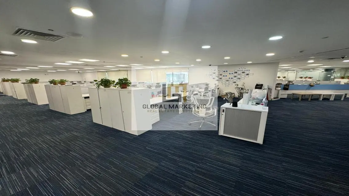 Modern Office Space of 600 sqm for Sale