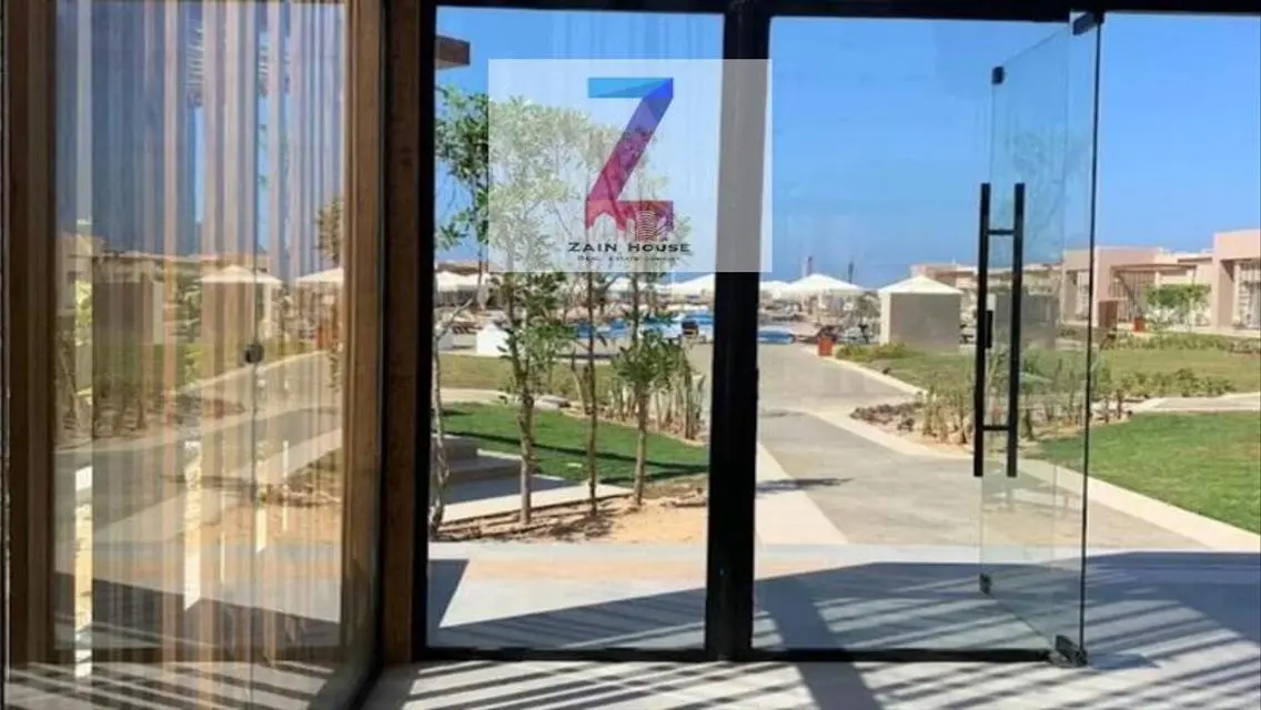 Luxurious Apartment with Spacious Area for Sale at Attractive Price