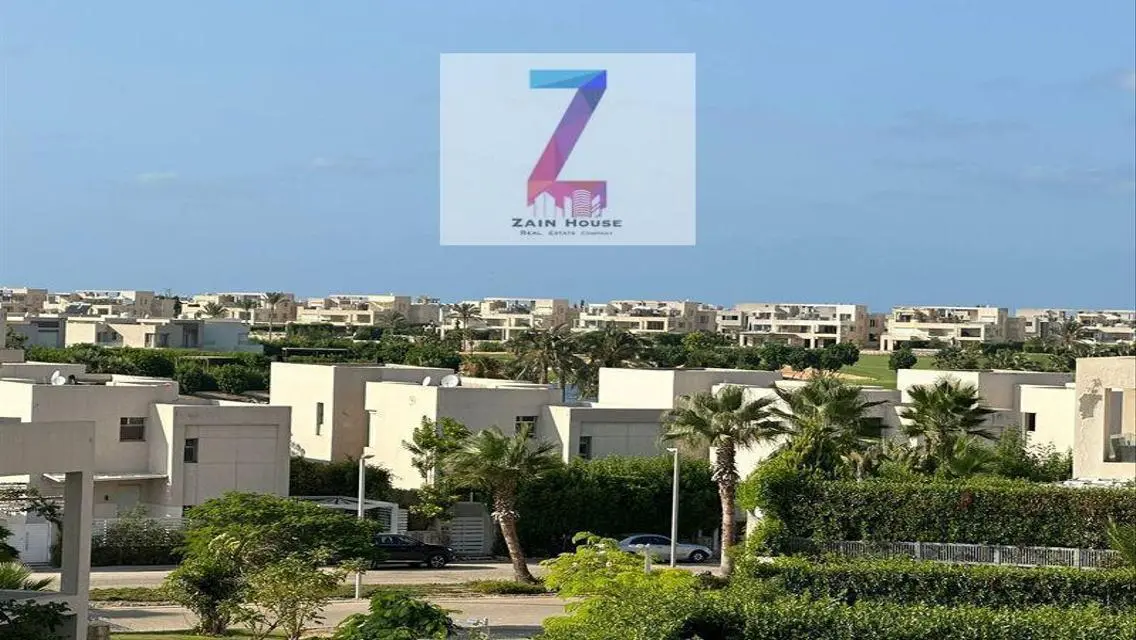 شقة رائعة للبيع مع شرفة
