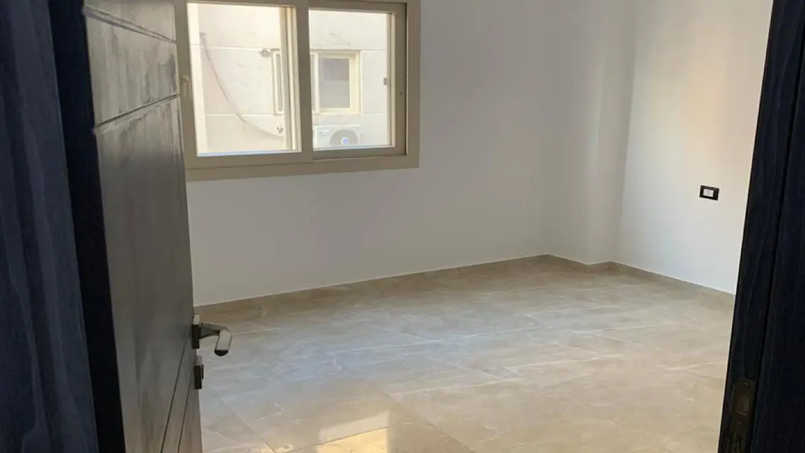 شقة مذهلة للإيجار بمساحة 170 متر بــ 16,000 جنيه