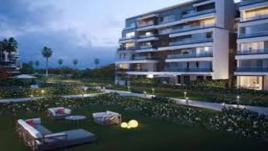 Luxury Apartment of 206 Meters with Stunning Views