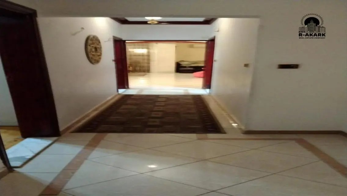 Luxurious 170 sqm Apartment with Full Amenities