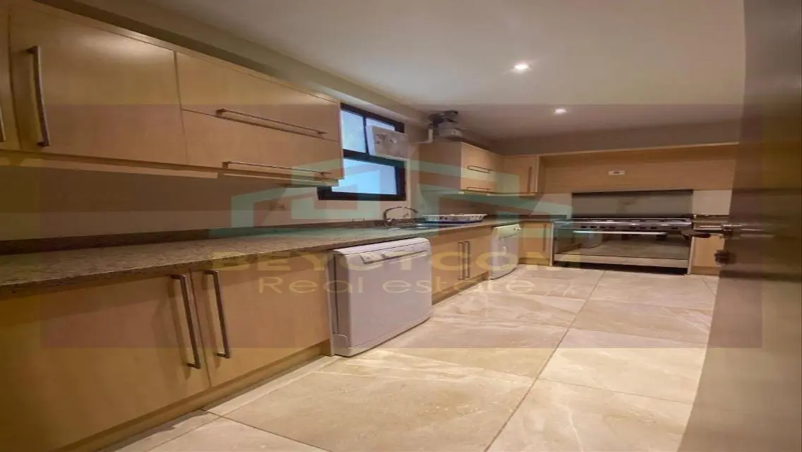 Luxury Apartment for Sale with Stunning Views