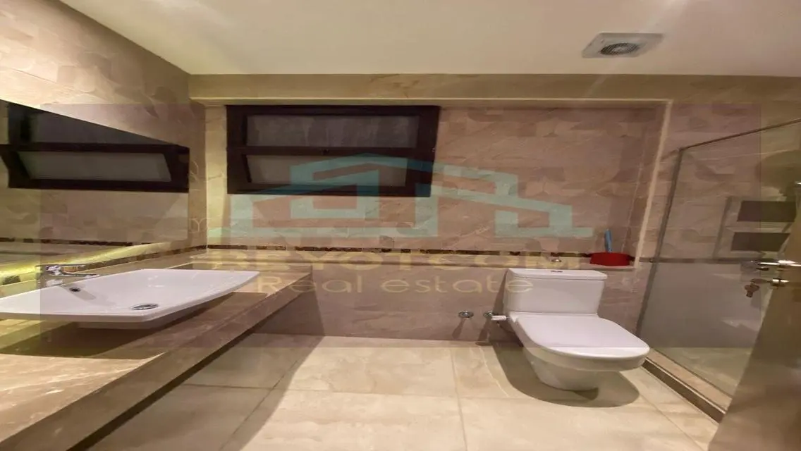 Luxury Apartment for Sale with Stunning Views