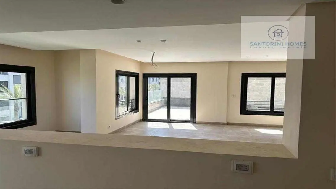 Luxury Apartment in Santorini Homes - For Rent