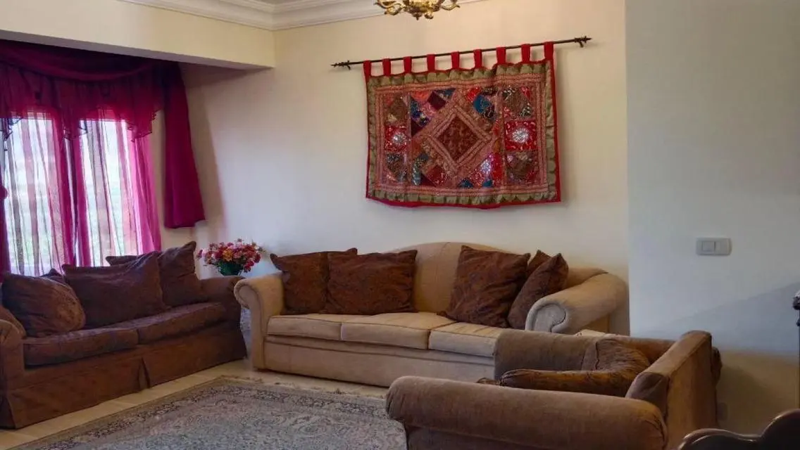 Luxury Villa with Private Garden and Pool