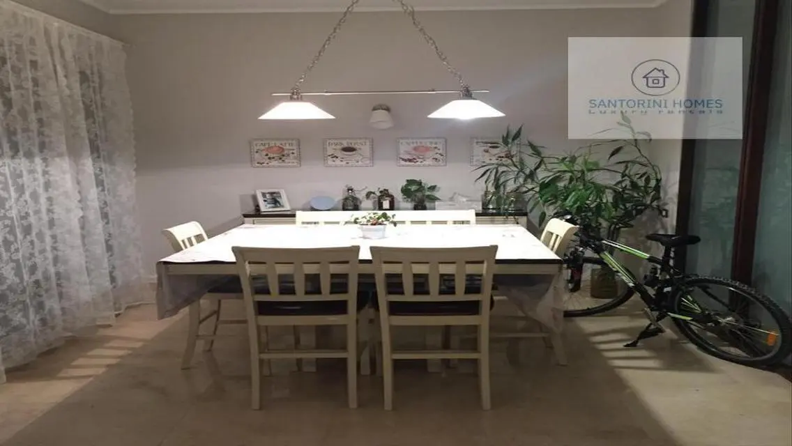 Luxury Apartment for Rent in Santorini