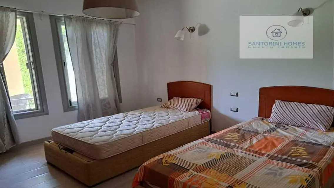 Luxury Apartment for Rent in Santorini
