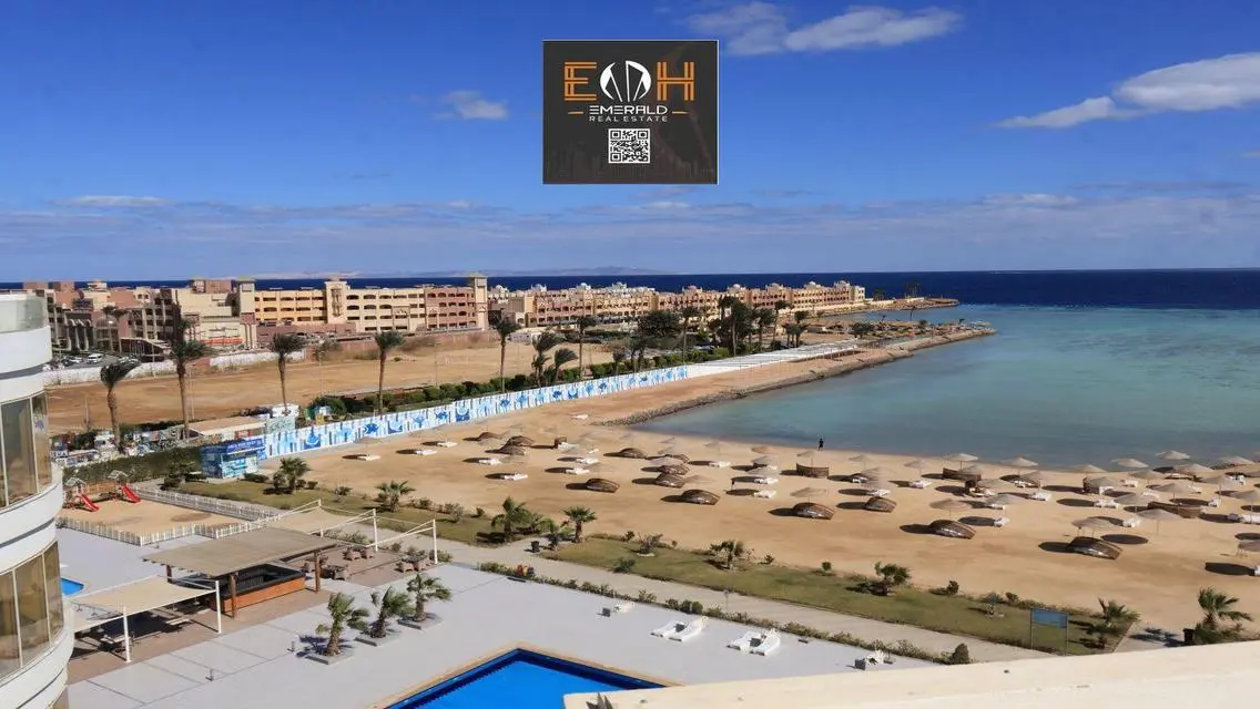 Luxury Apartment with Spacious Layout and Stunning Views