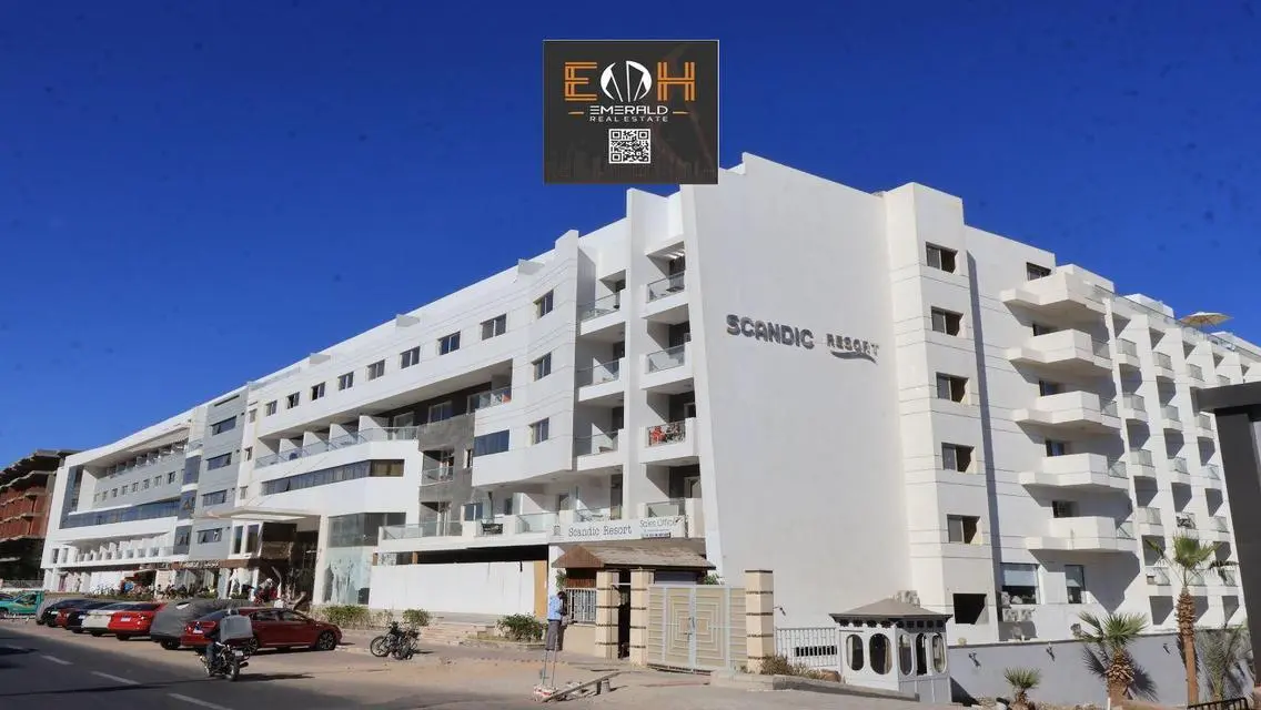 Luxury Villa with Stunning Views and Wonderful Amenities