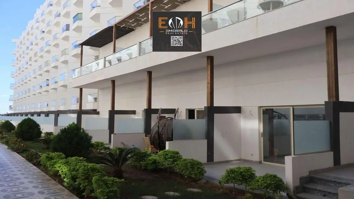 Luxury Villa with Stunning Views and Wonderful Amenities