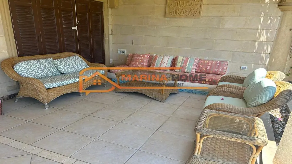 Luxury Villa for Sale in Marina 6 Overlooking Private Lakes