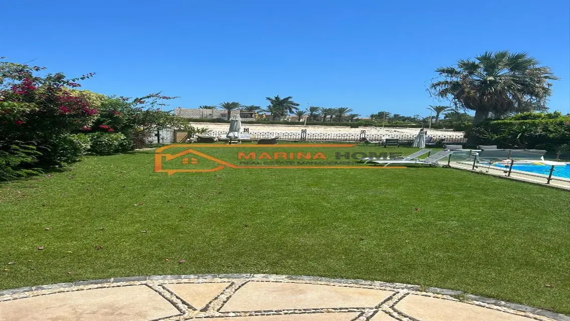 Luxury Villa for Sale in Marina 6 Overlooking Private Lakes