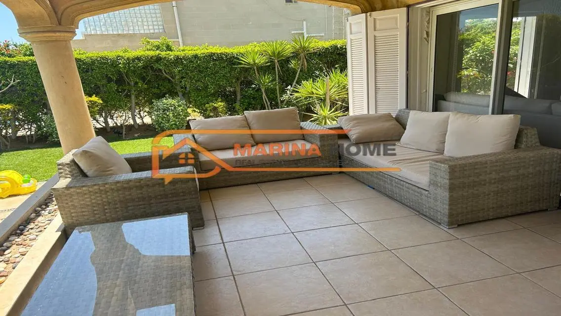 Luxury Villa for Sale in Marina 6 Overlooking Private Lakes