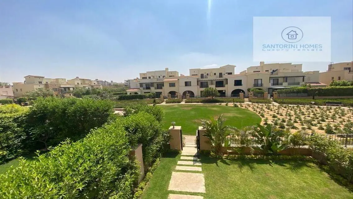 إيجارات فاخرة في سانتوريني