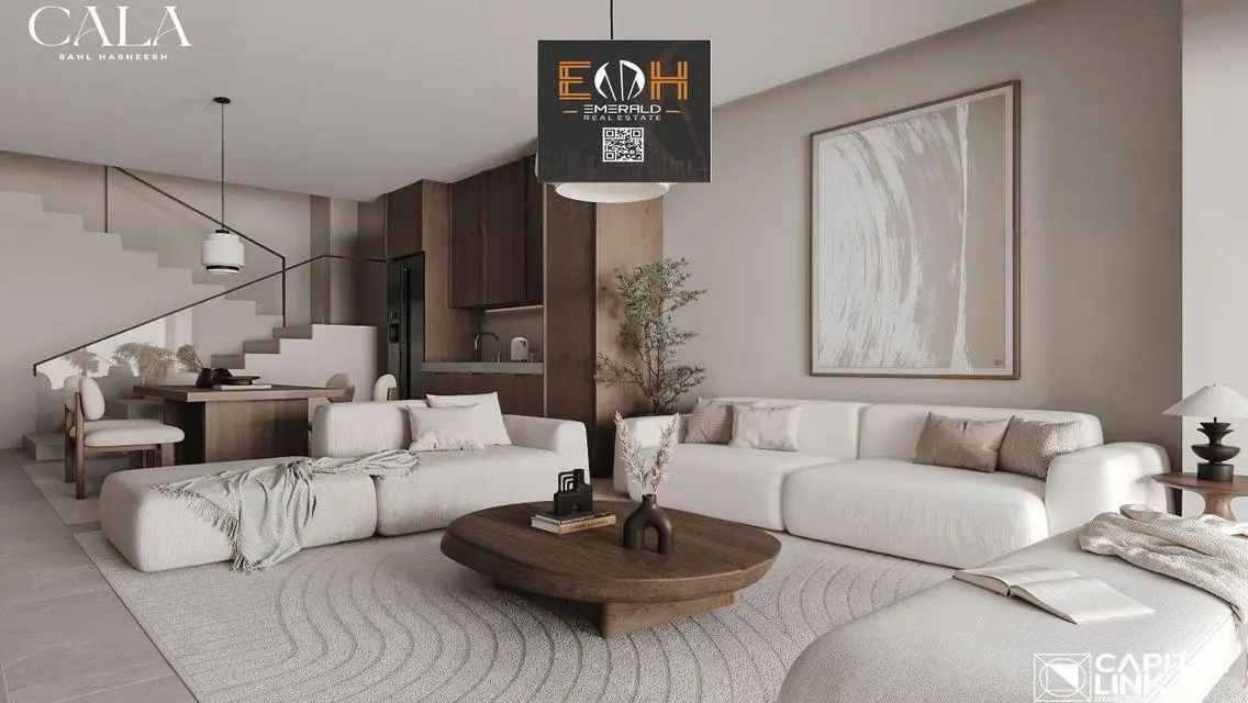 Luxury Apartment with Spacious Layout and Lake View
