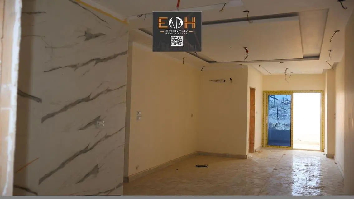 Stunning Apartment with 7000 sqm and Breathtaking Views