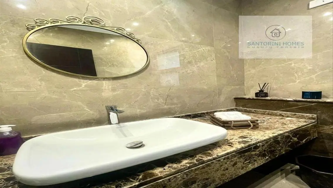 Luxury Apartment for Rent in Santorini - 300 sqm