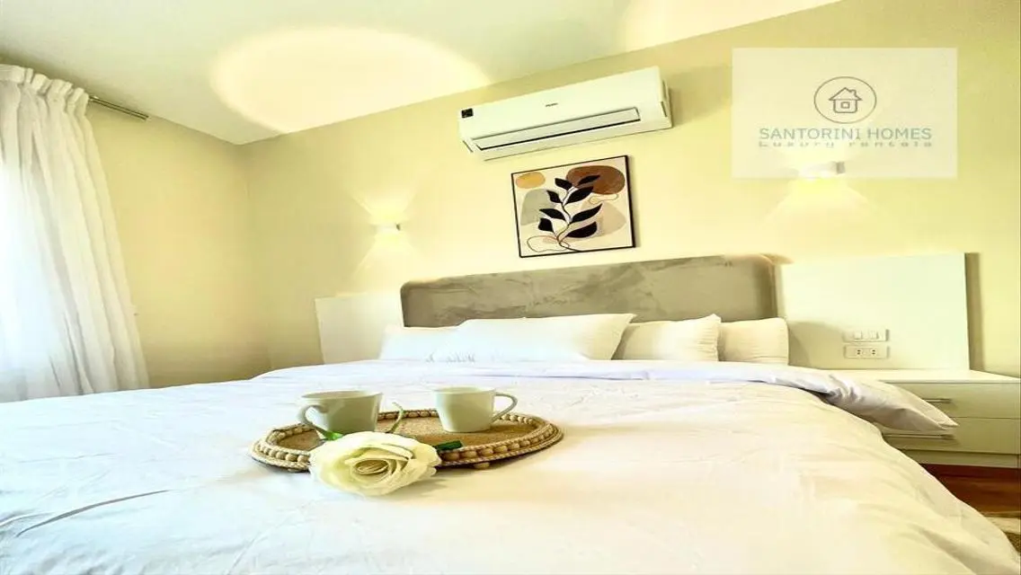 Luxury Apartment for Rent in Santorini - 300 sqm