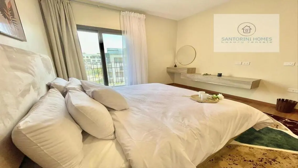 Luxury Apartment for Rent in Santorini - 300 sqm