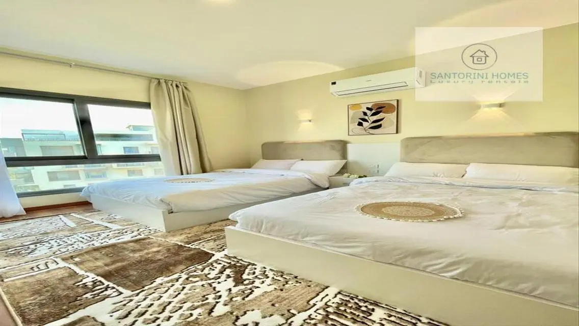 Luxury Apartment for Rent in Santorini - 300 sqm