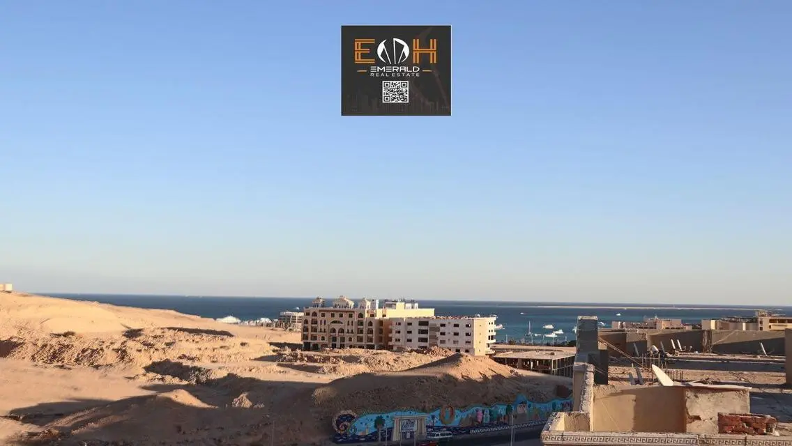 شقة فاخرة مع إطلالة مميزة للبيع