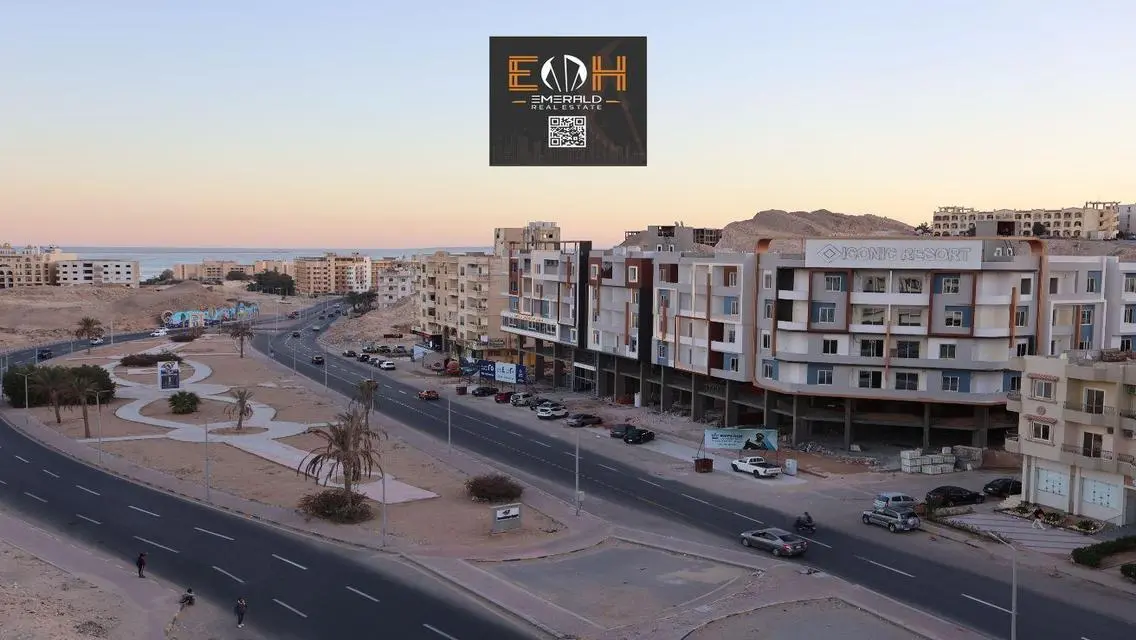 Luxury Apartment for Rent with Pool and Gym