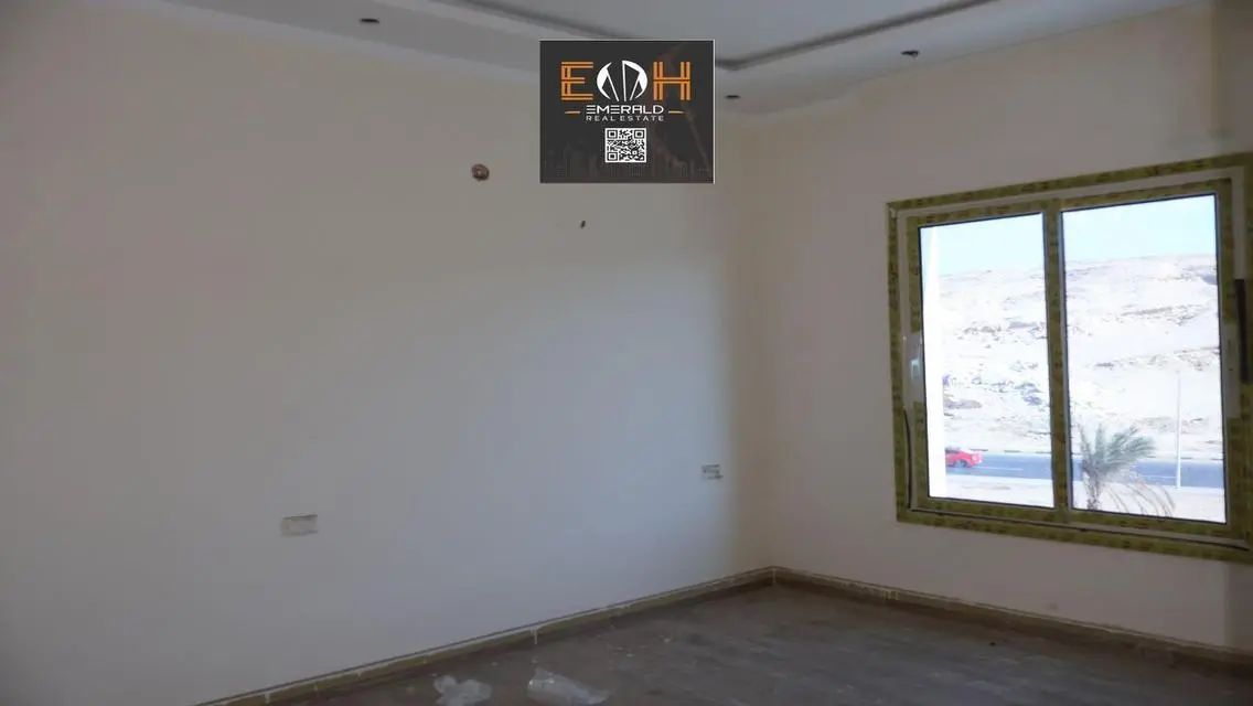 شقة فاخرة للبيع بتصميم عصري