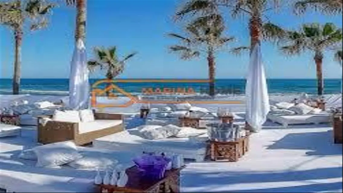 شاليه للبيع في ماراسي كاتانيا بجوار المسبح