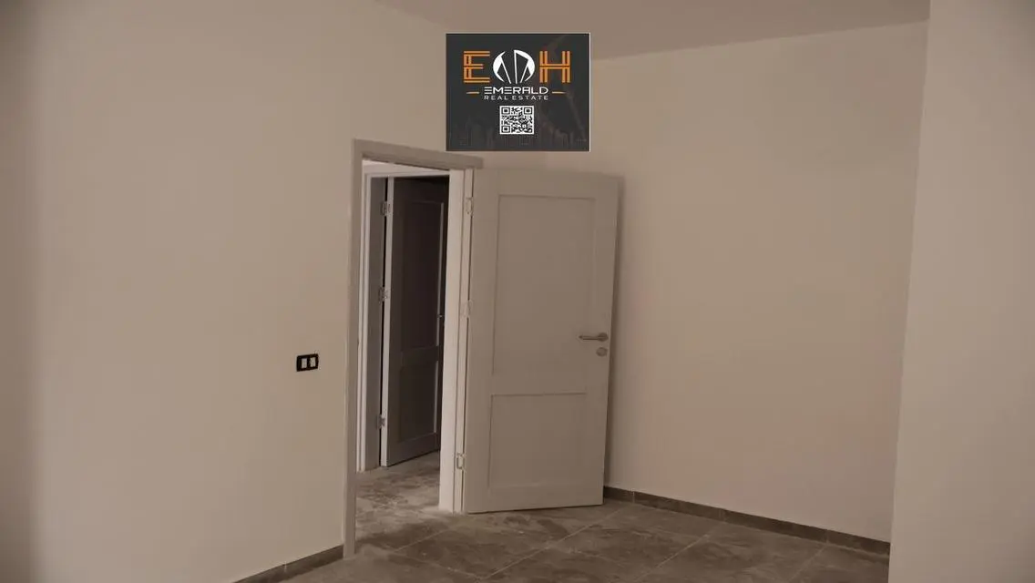 Luxury Apartment for Sale with Stunning Views