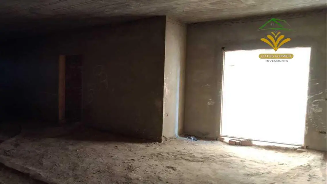 Stunning Apartment for Sale with Generous Space