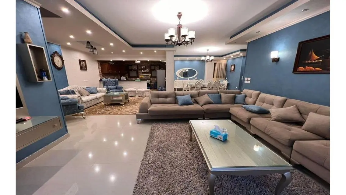Luxurious Apartment with Private Garden in the Heart of the City