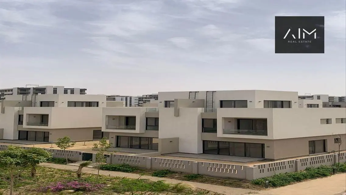 Luxury Apartment for Sale in Giza – 370 sqm