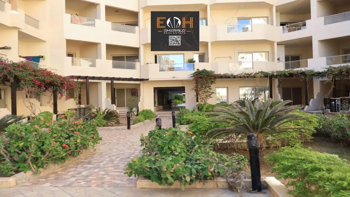 Stunning Apartment for Sale in Florenza Khamsin