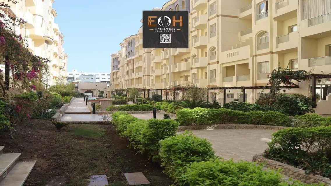 Stunning Apartment for Sale in Florenza Khamsin