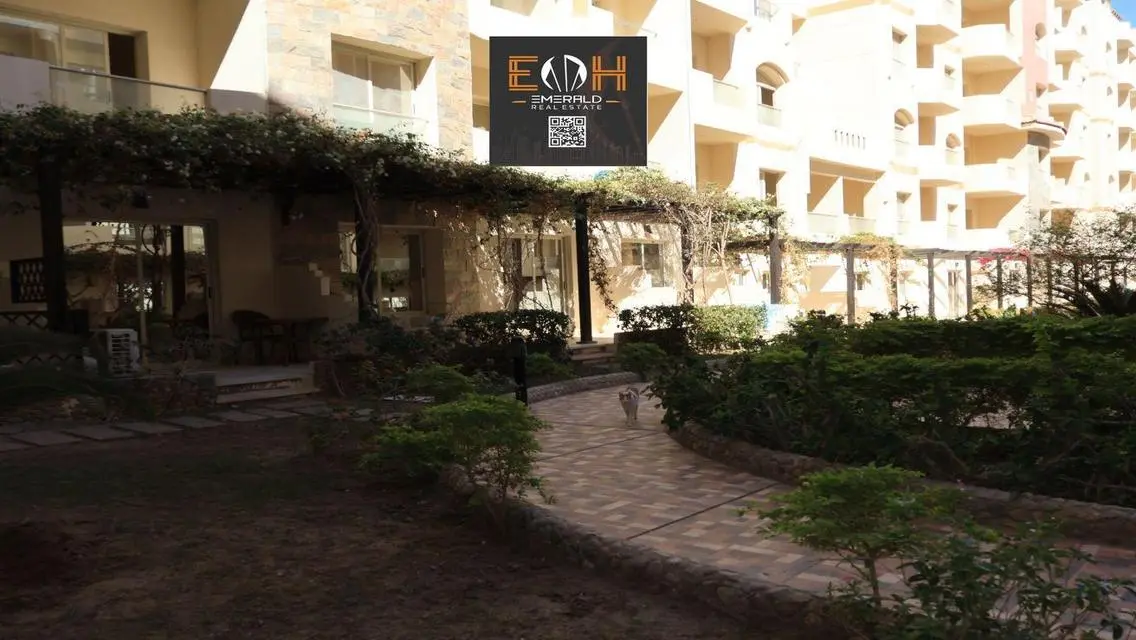 Stunning Apartment for Sale in Florenza Khamsin