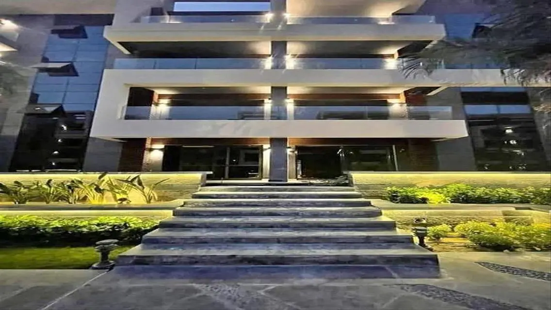 Luxurious Villa for Sale with Lake View