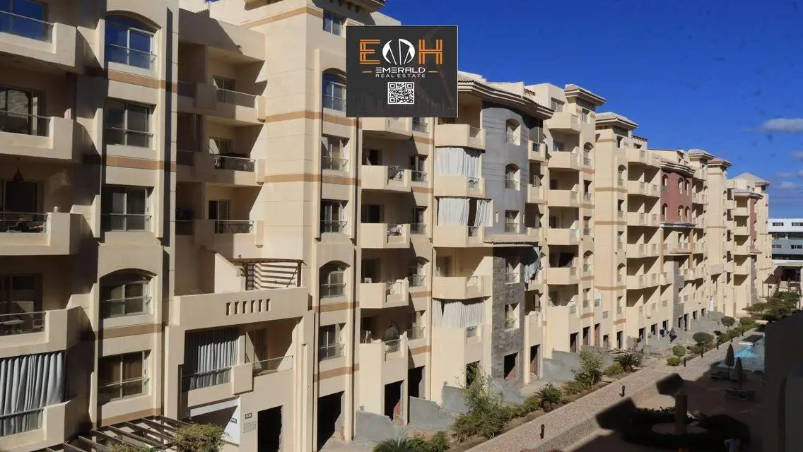 Luxury Apartment for Sale in Florenza Khamsin